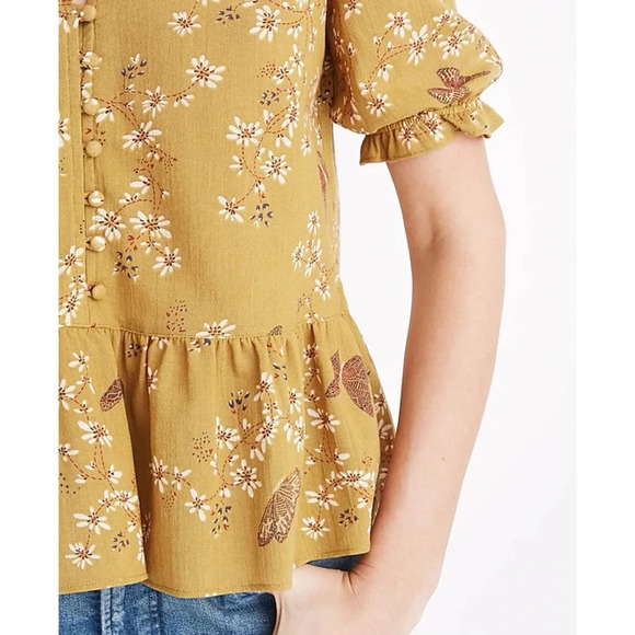 Madewell Courtyard Ruffle-Hem Top in Butterfly Sanctuary - Picture 2 of 10